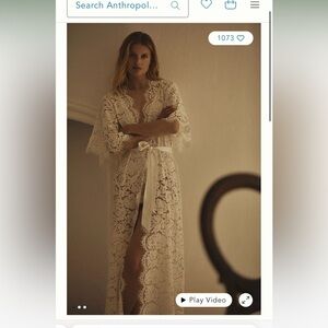 Homebodii saskia long lace robe. Never worn! Size small!